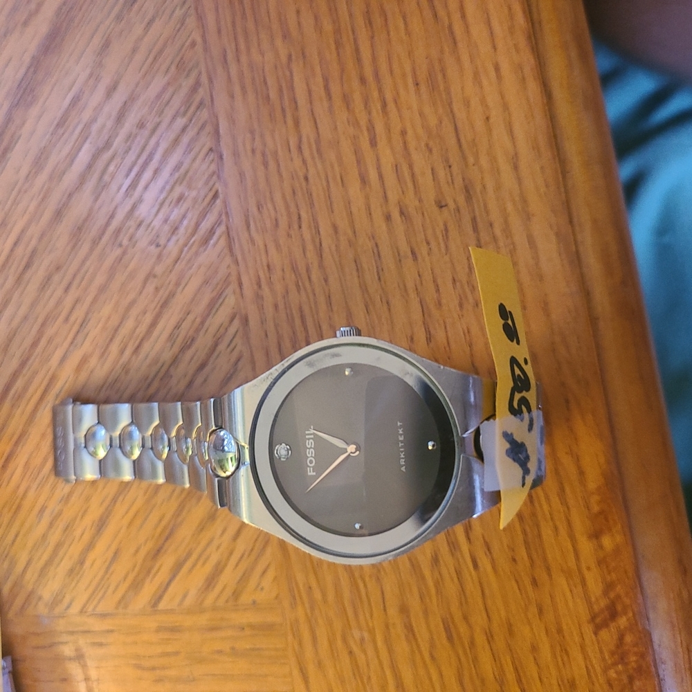 Fossil watch